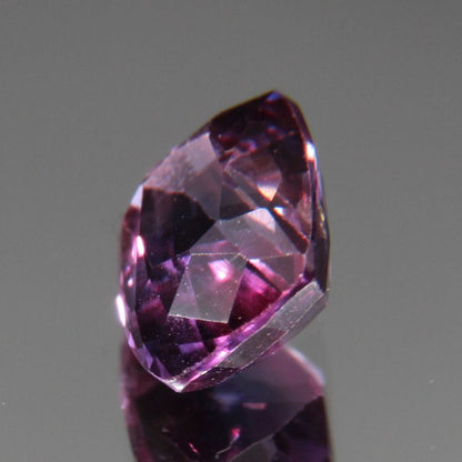 Purpur-Pinker Saphir 1.13 ct