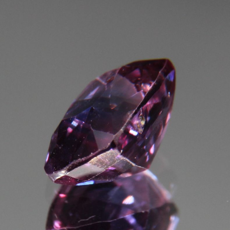 Purpur-Pinker Saphir 1.13 ct