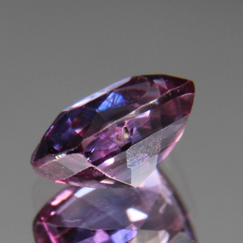 Purpur-Pinker Saphir 1.13 ct