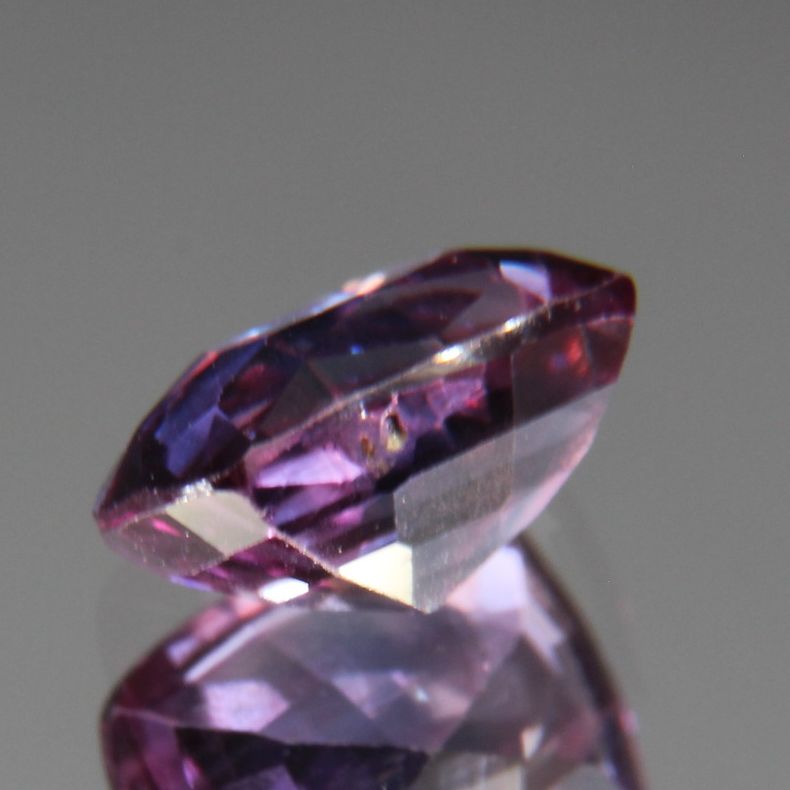 Purpur-Pinker Saphir 1.13 ct