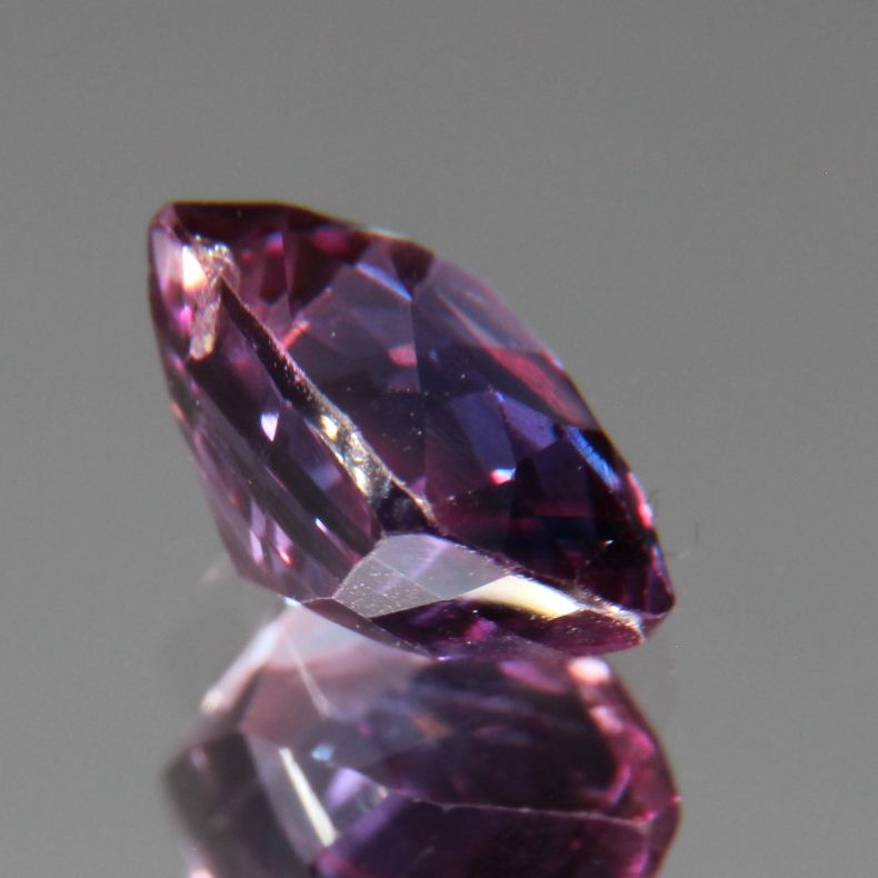 Purpur-Pinker Saphir 1.13 ct