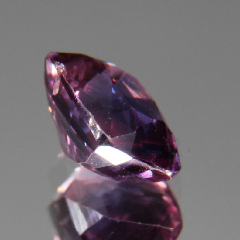 Purpur-Pinker Saphir 1.13 ct