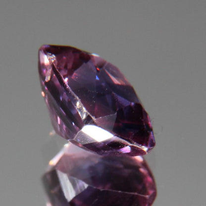 Purpur-Pinker Saphir 1.13 ct