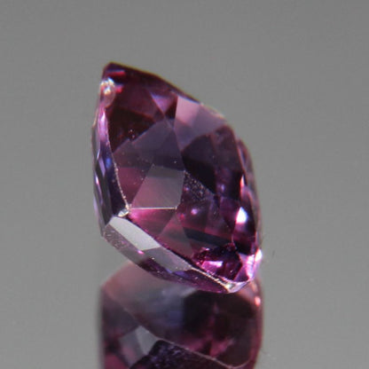 Purpur-Pinker Saphir 1.13 ct