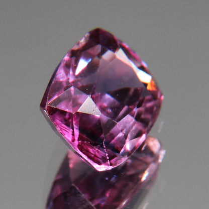 Purpur-Pinker Saphir 1.13 ct