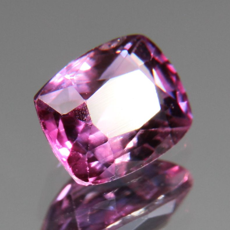 Purpur-Pinker Saphir 1.13 ct