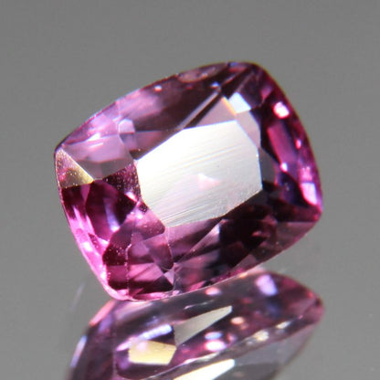 Purpur-Pinker Saphir 1.13 ct