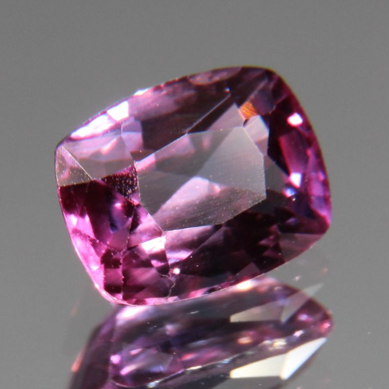 Purpur-Pinker Saphir 1.13 ct