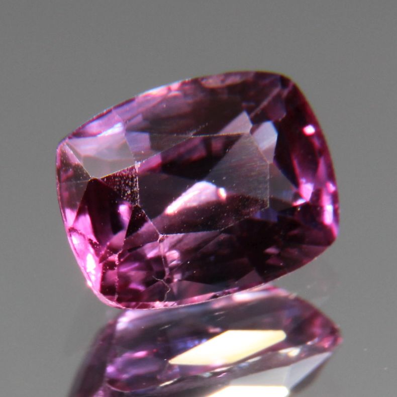 Purpur-Pinker Saphir 1.13 ct