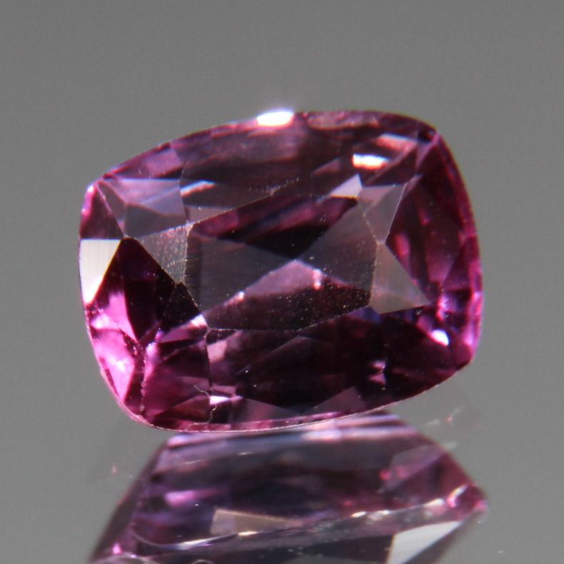 Purpur-Pinker Saphir 1.13 ct