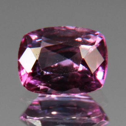 Purpur-Pinker Saphir 1.13 ct