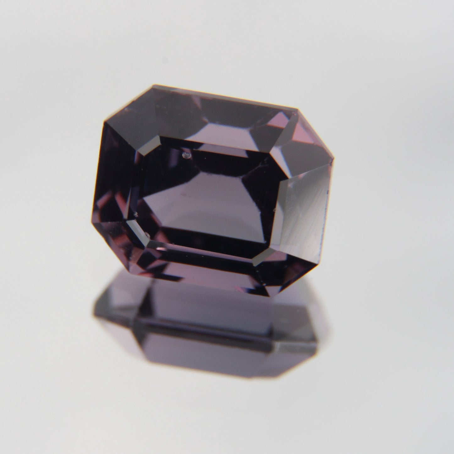 Purpur Spinell 1.49 ct