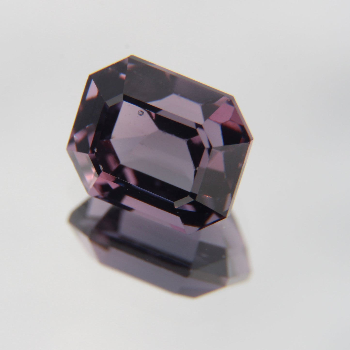 Purpur Spinell 1.49 ct