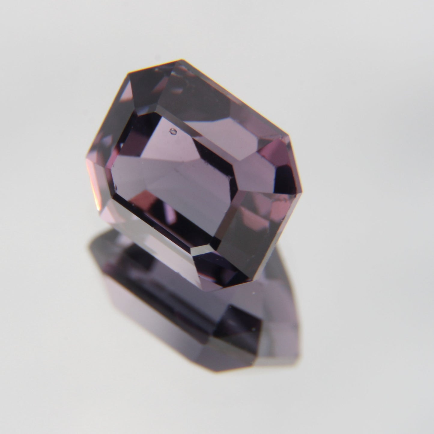Purpur Spinell 1.49 ct