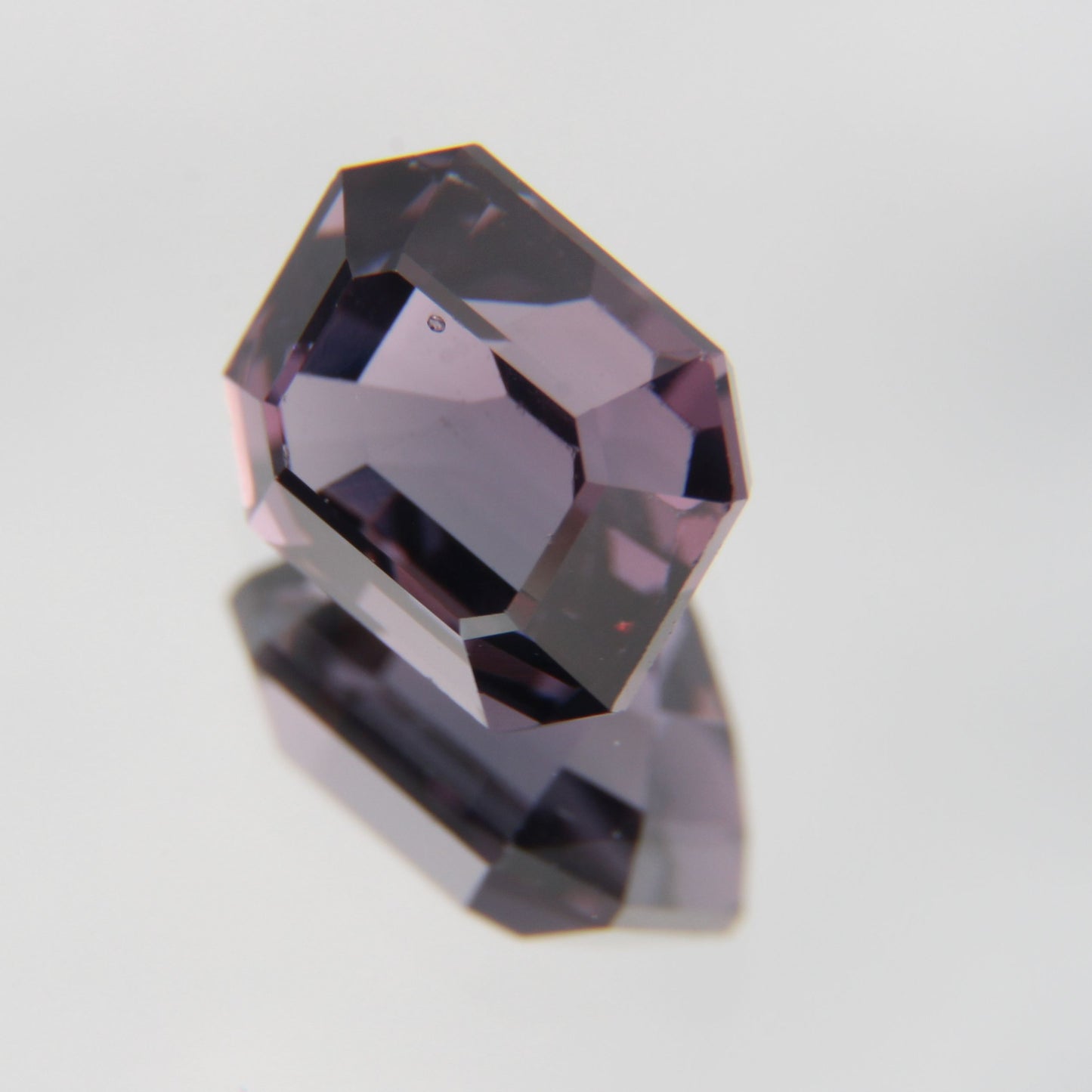 Purpur Spinell 1.49 ct