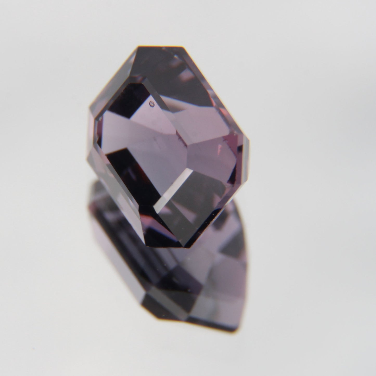 Purpur Spinell 1.49 ct