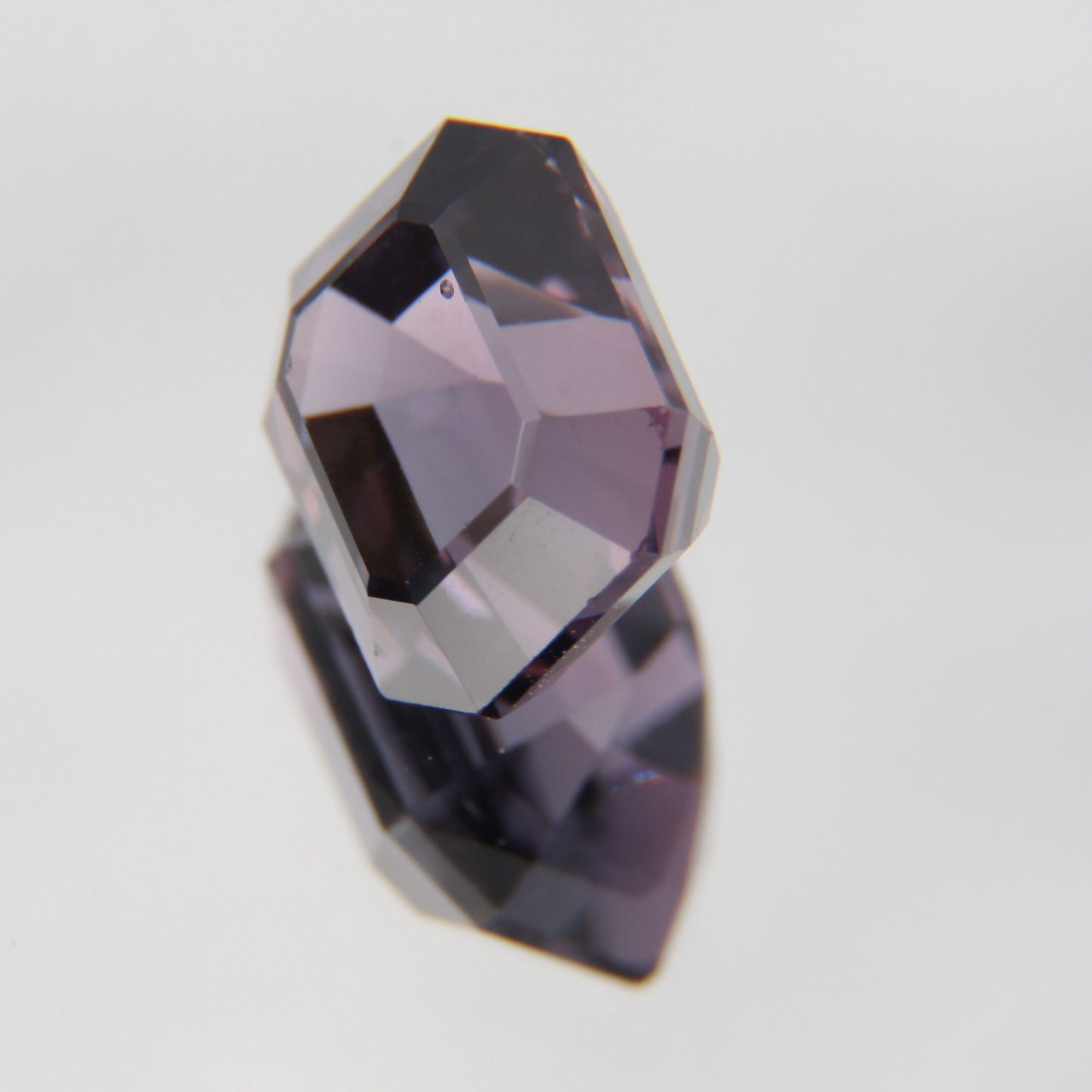Purpur Spinell 1.49 ct