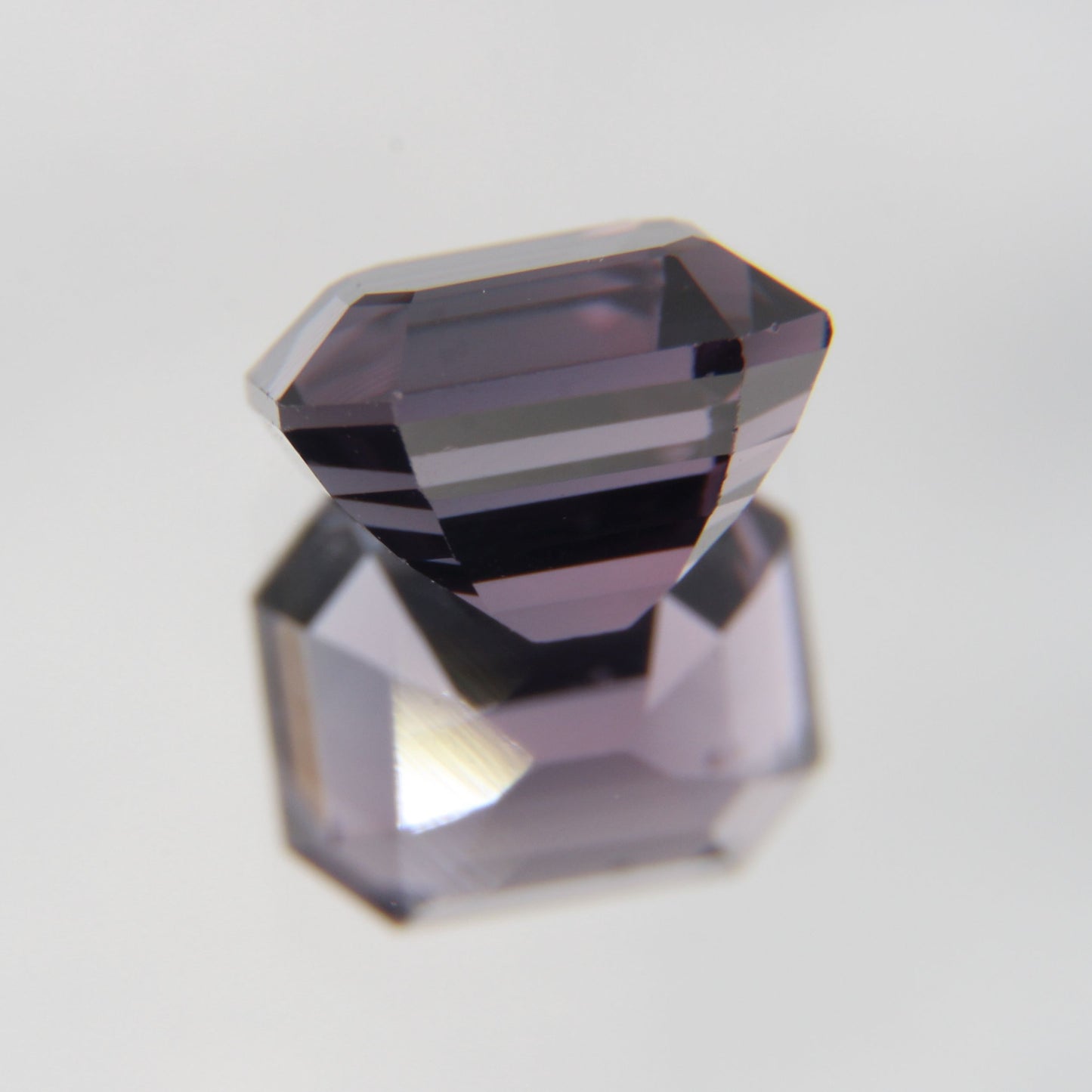 Purpur Spinell 1.49 ct