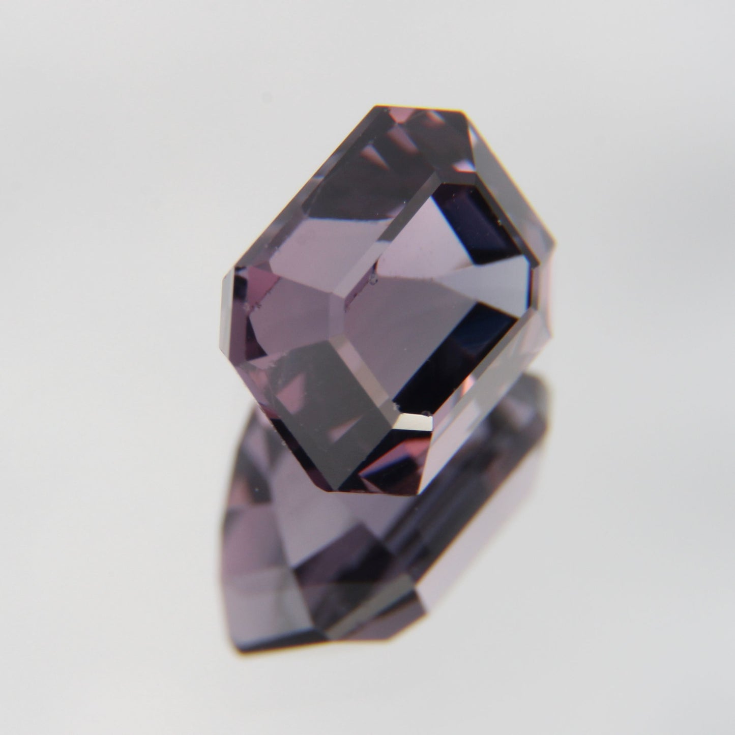Purpur Spinell 1.49 ct