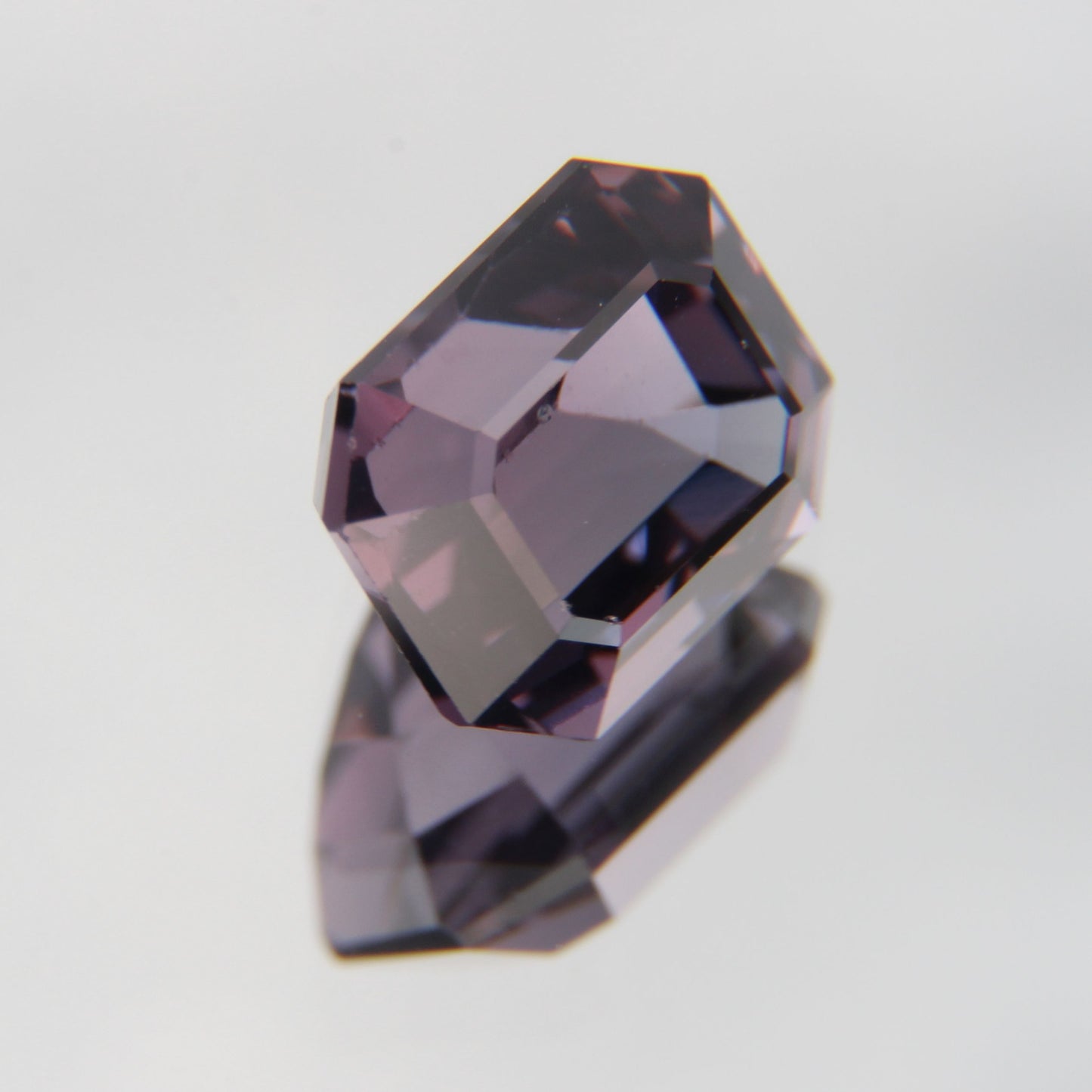 Purpur Spinell 1.49 ct
