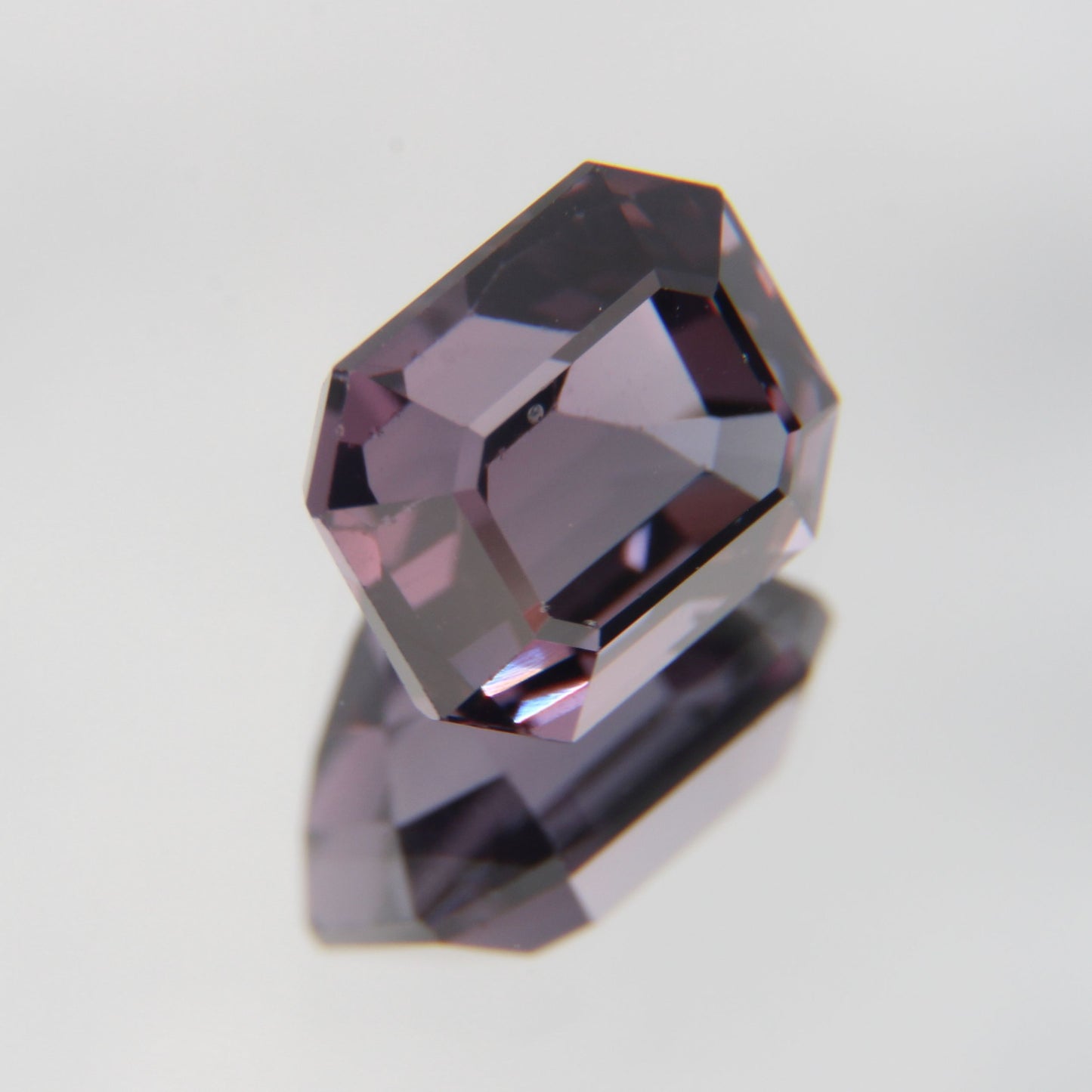 Purpur Spinell 1.49 ct