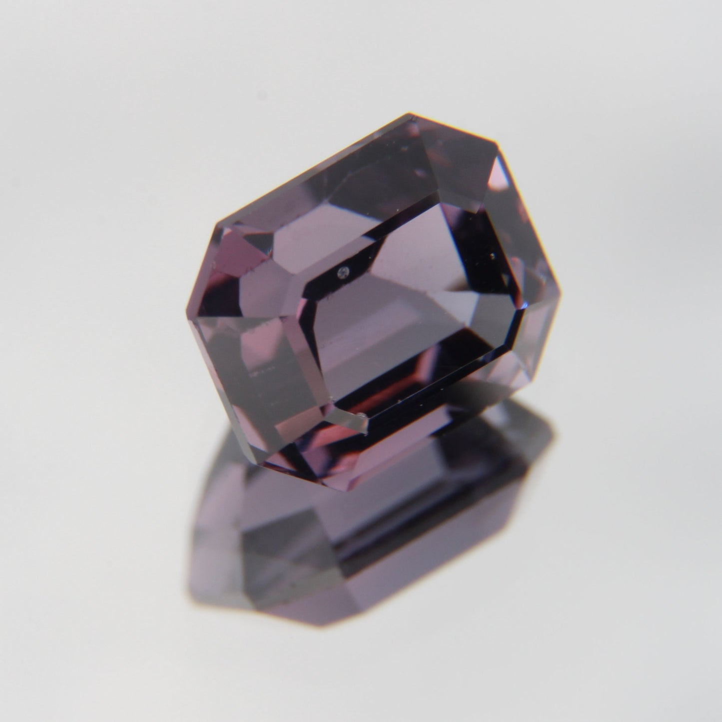 Purpur Spinell 1.49 ct
