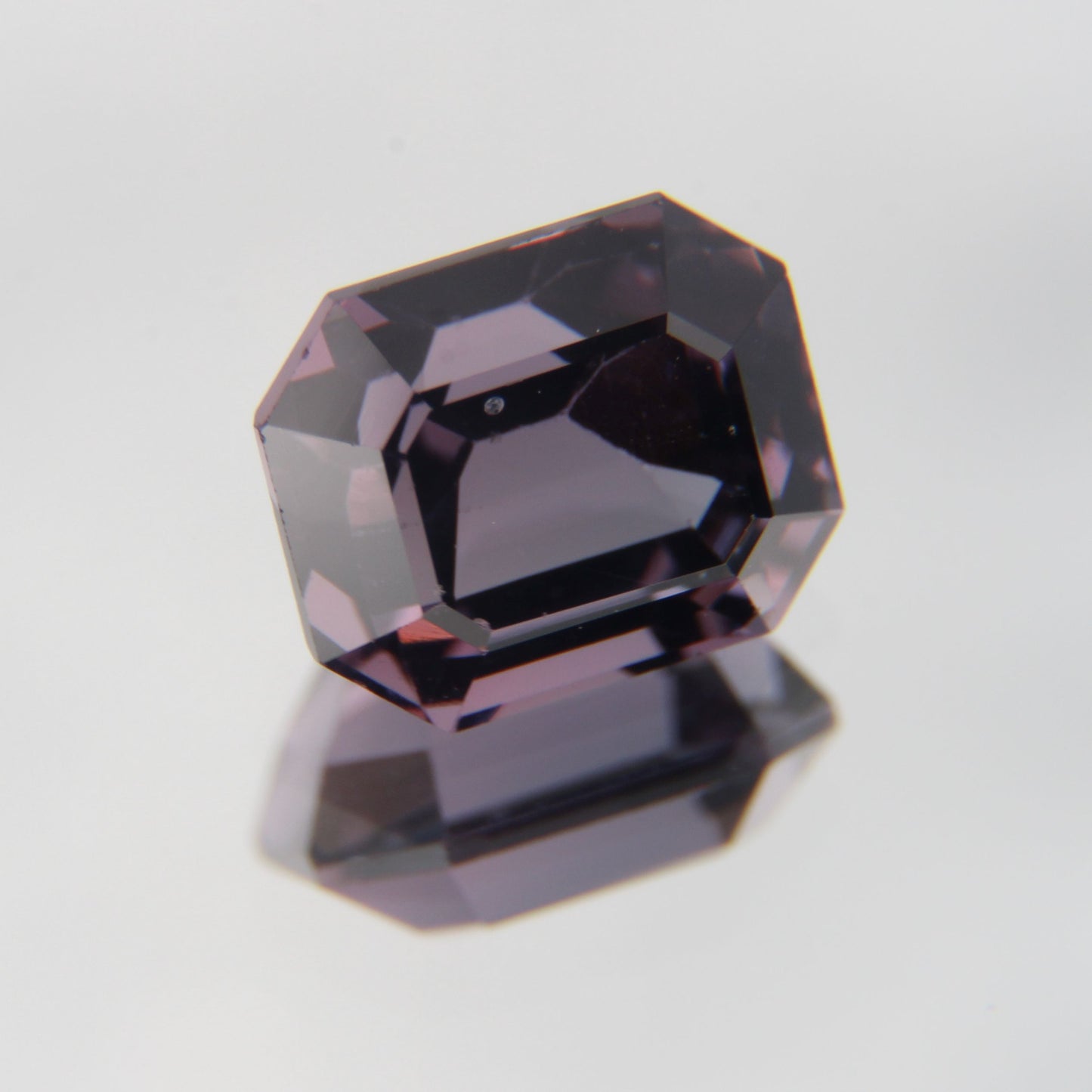 Purpur Spinell 1.49 ct