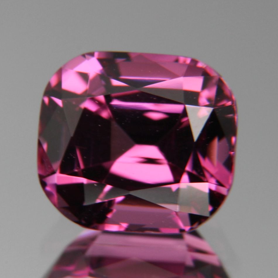 Rhodolith 1.84ct