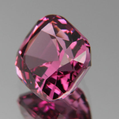 Rhodolith 1.84ct