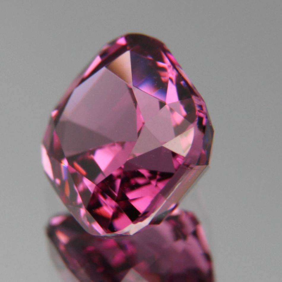 Rhodolith 1.84ct