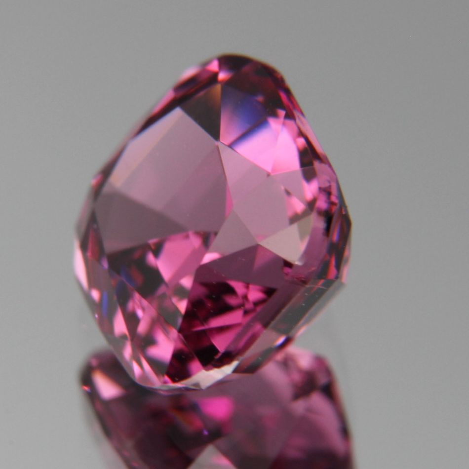 Rhodolith 1.84ct