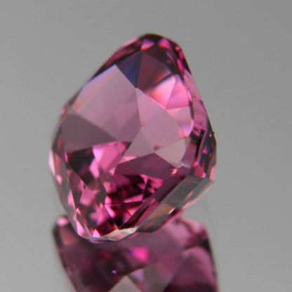 Rhodolith 1.84ct
