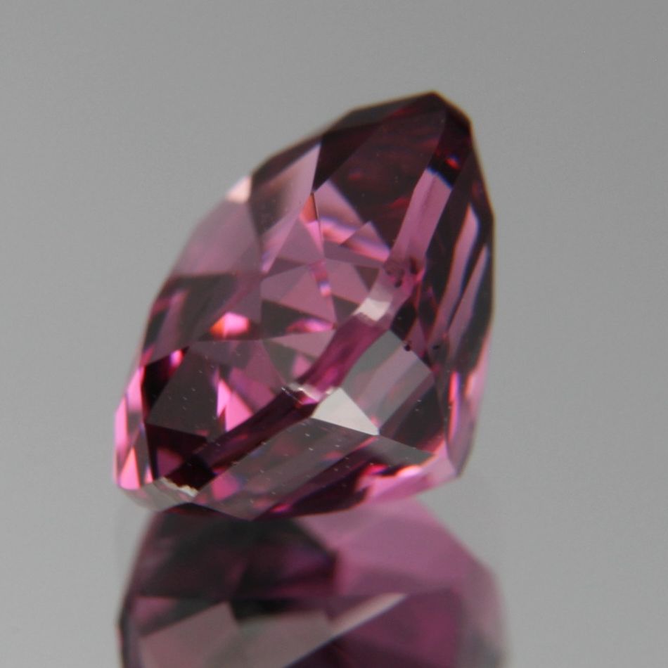 Rhodolith 1.84ct