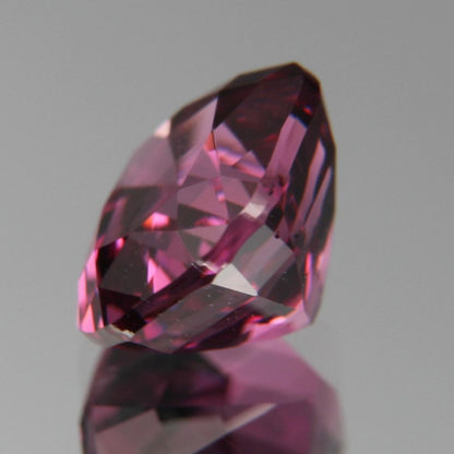 Rhodolith 1.84ct