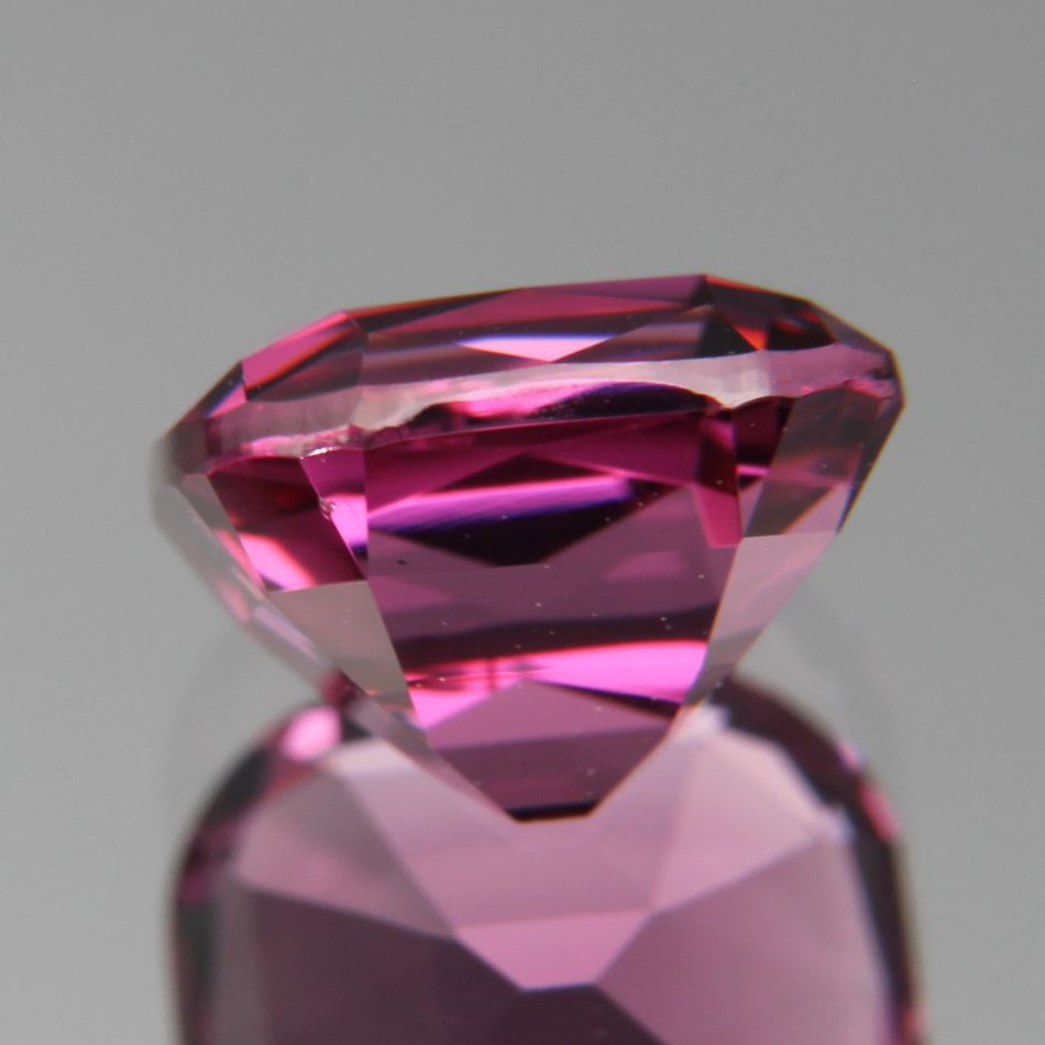 Rhodolith 1.84ct