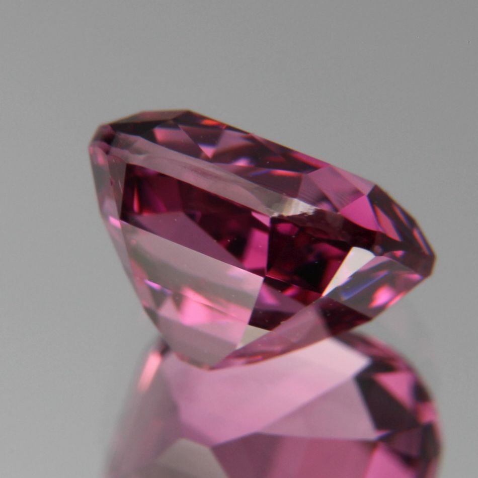 Rhodolith 1.84ct