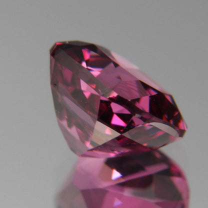 Rhodolith 1.84ct