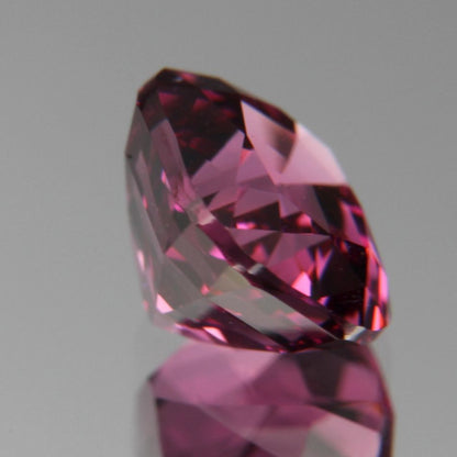 Rhodolith 1.84ct