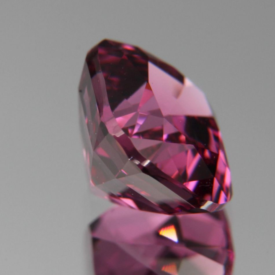 Rhodolith 1.84ct