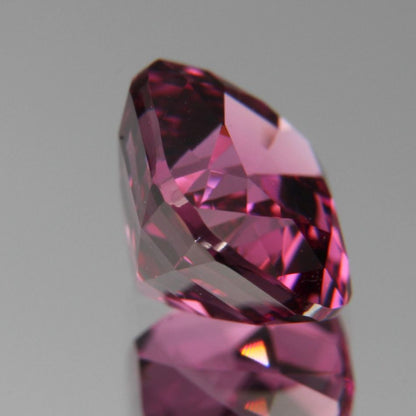 Rhodolith 1.84ct