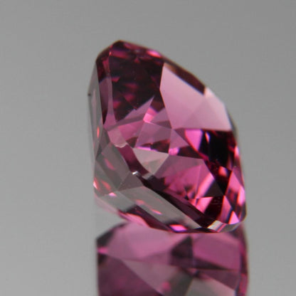 Rhodolith 1.84ct