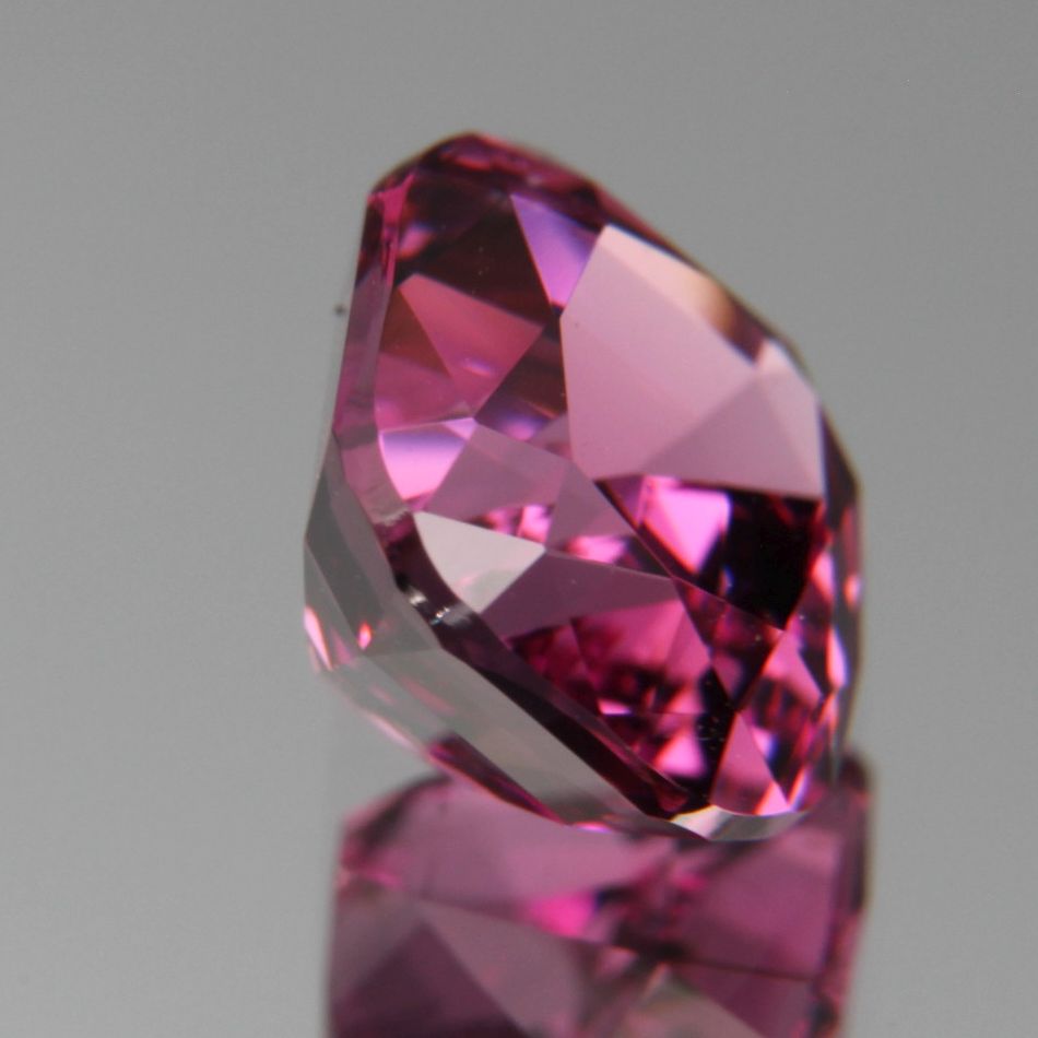 Rhodolith 1.84ct
