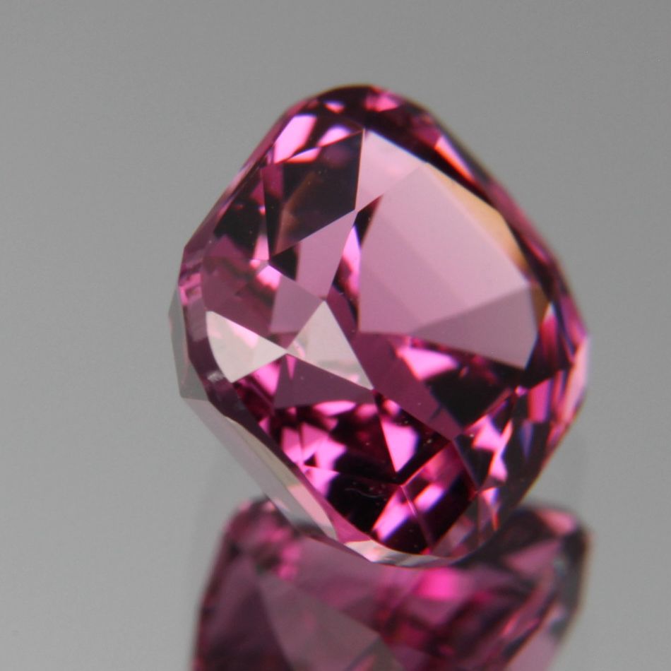 Rhodolith 1.84ct