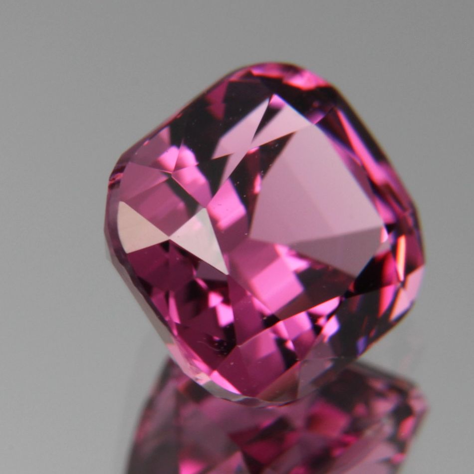 Rhodolith 1.84ct