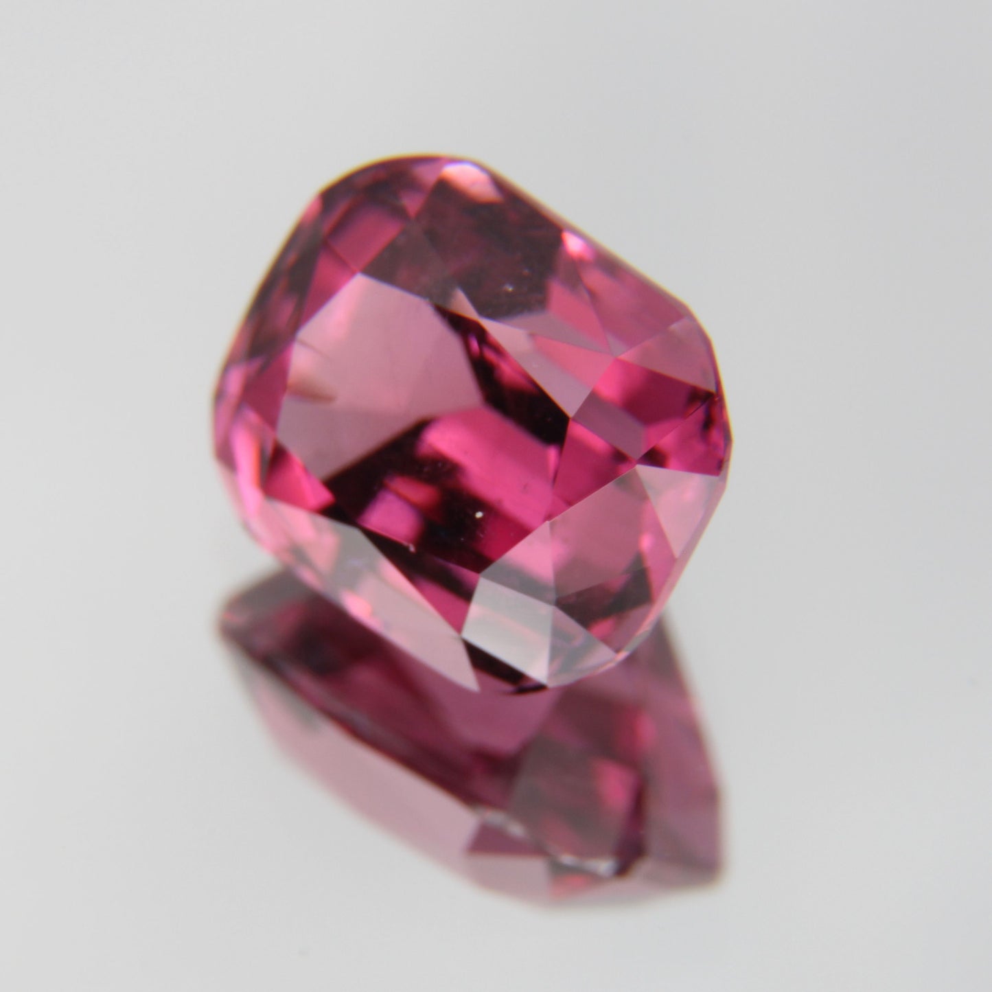 Rhodolit 2.30 ct