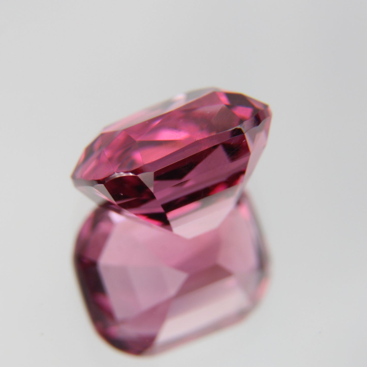 Rhodolit 2.30 ct
