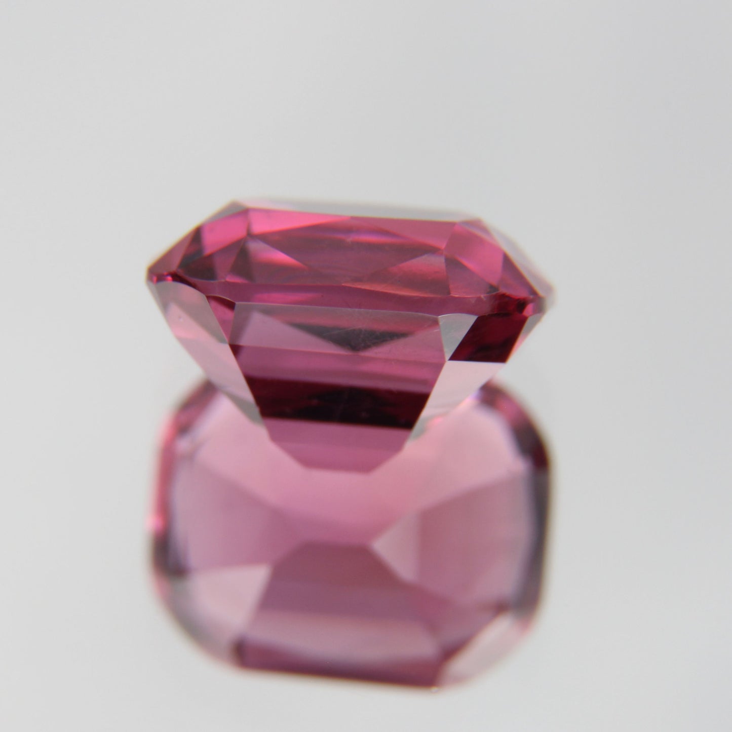 Rhodolit 2.30 ct