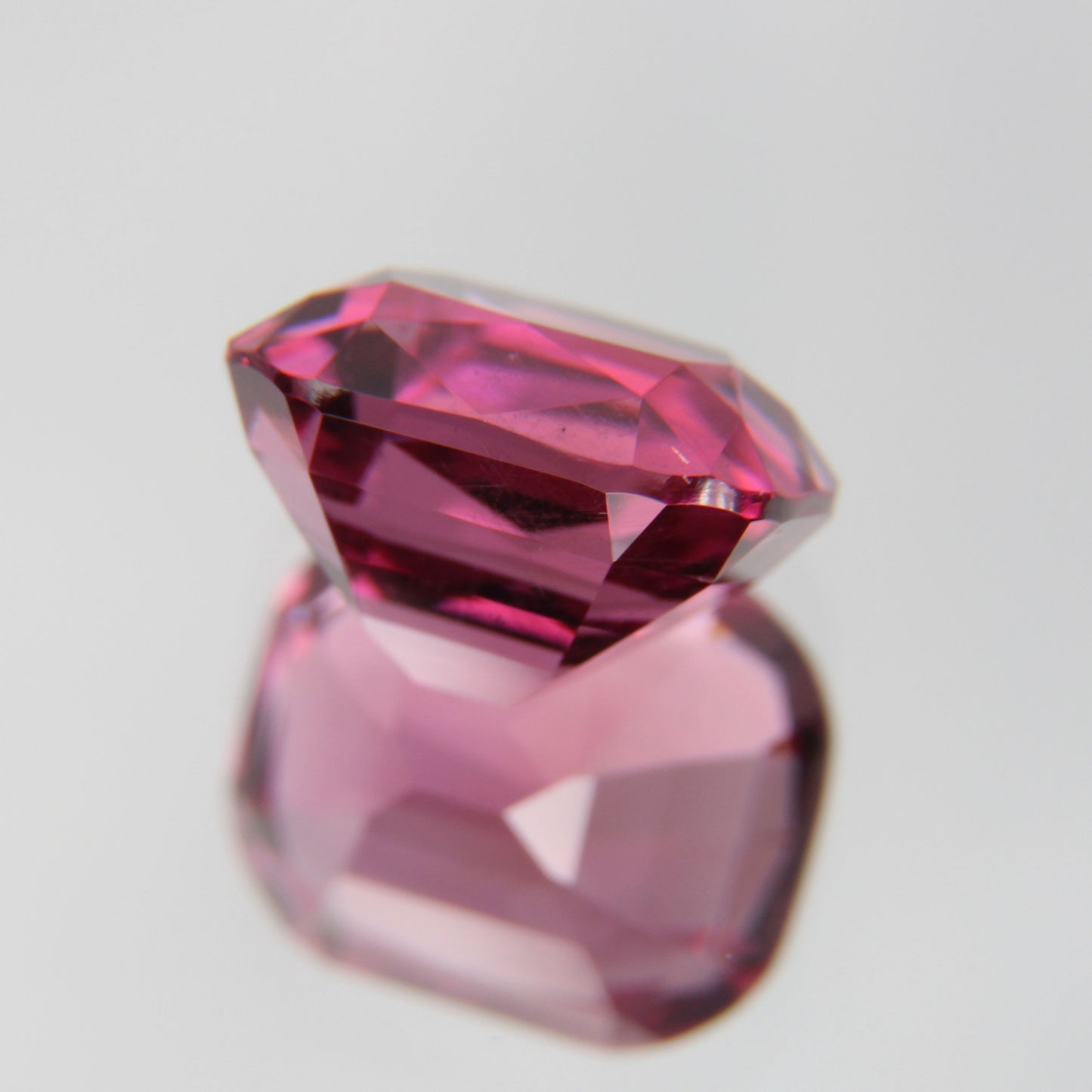 Rhodolit 2.30 ct