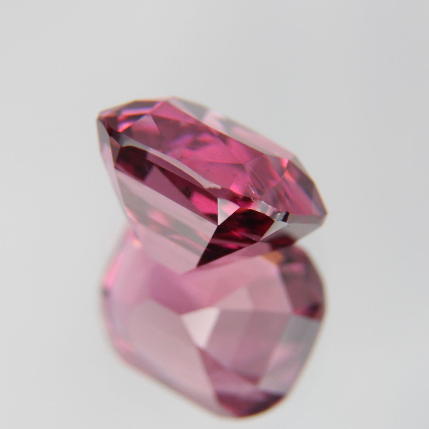Rhodolit 2.30 ct