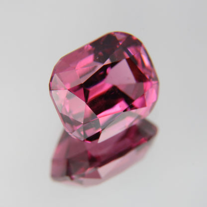 Rhodolit 2.30 ct